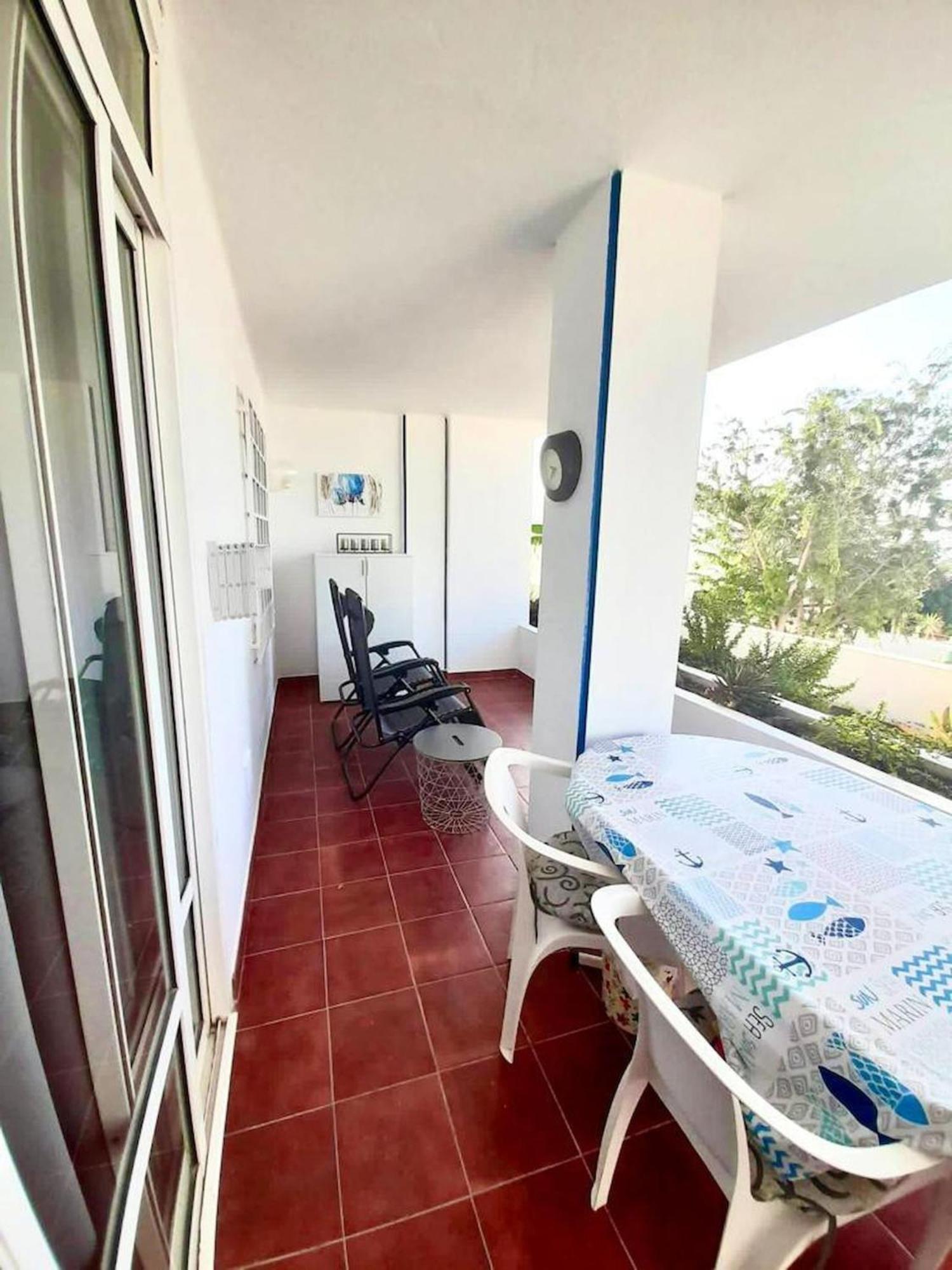 Apartamento Lory-Puerto Del Carmen Puerto del Carmen  Bagian luar foto